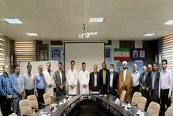 تجلیل از ایثارگران مجتمع بیمارستانی امام خمینی (ره) 