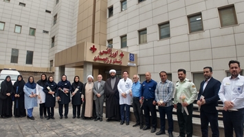مسئولان دفتر نهاد رهبری و مشاور ایثارگران رئیس دانشگاه از کادر درمان بخش اورژانس بیمارستان یاس قدردانی کردند